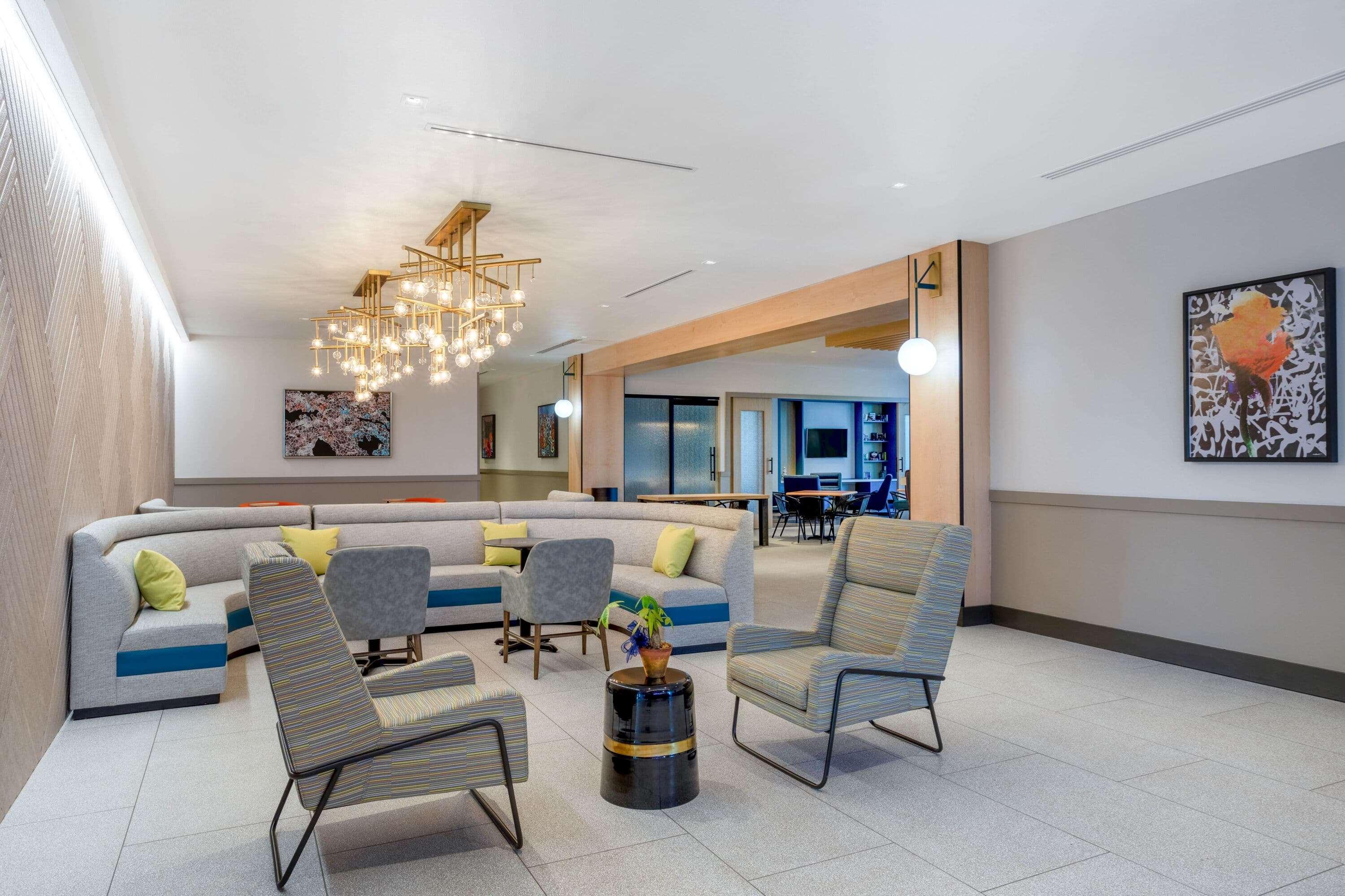 Готель Tryp By Wyndham Orlando Williamsburg Екстер'єр фото